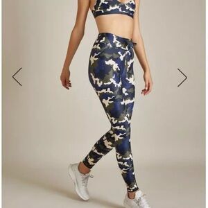The Upside Blue Heritage High Rise Camo Drawstring Stretch‎ Leggings Size 4